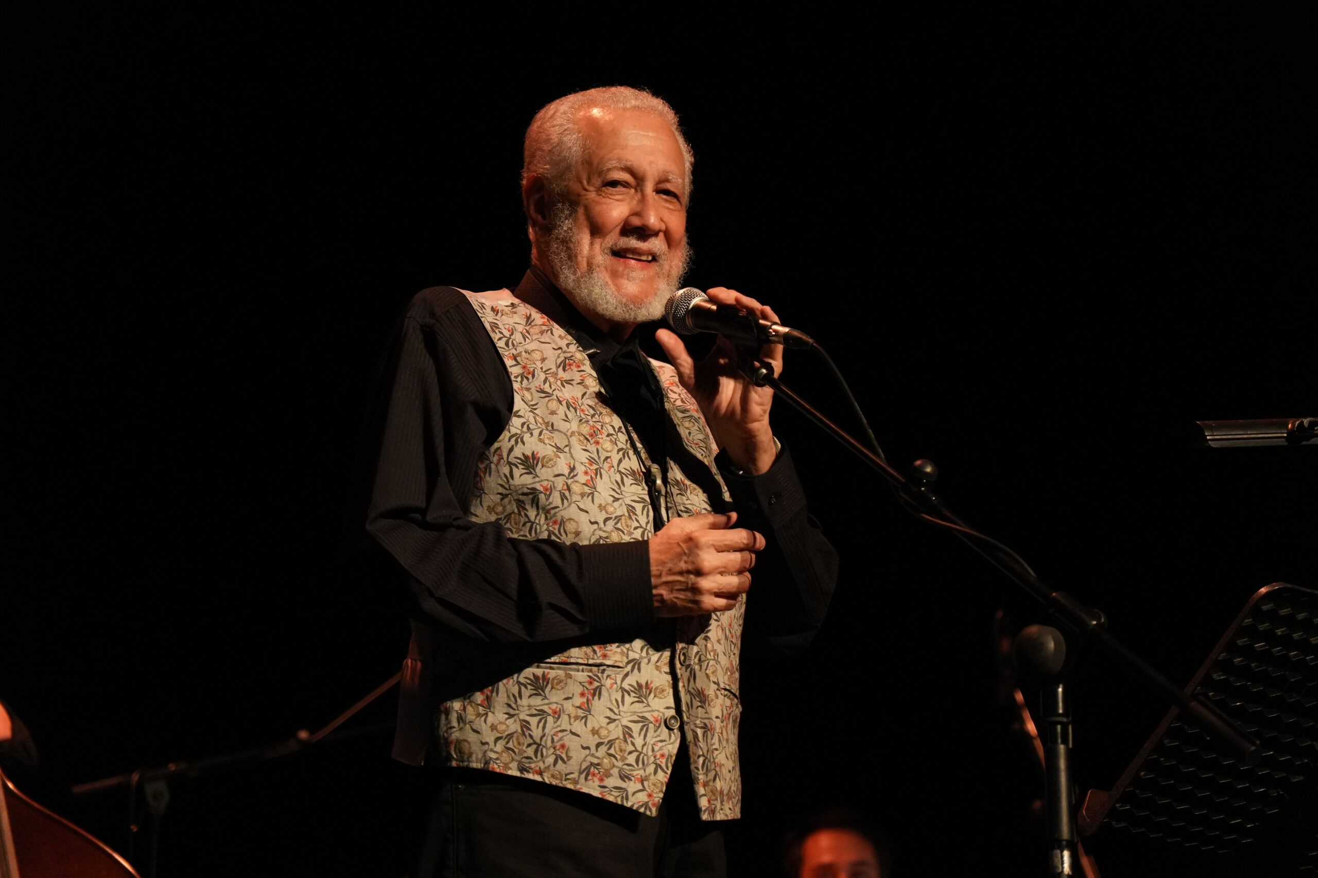 La estrella cubana Paquito D’Rivera llena el Teatro del Bosque en Móstoles poniendo el broche final al festival “Móstoles Jazz”