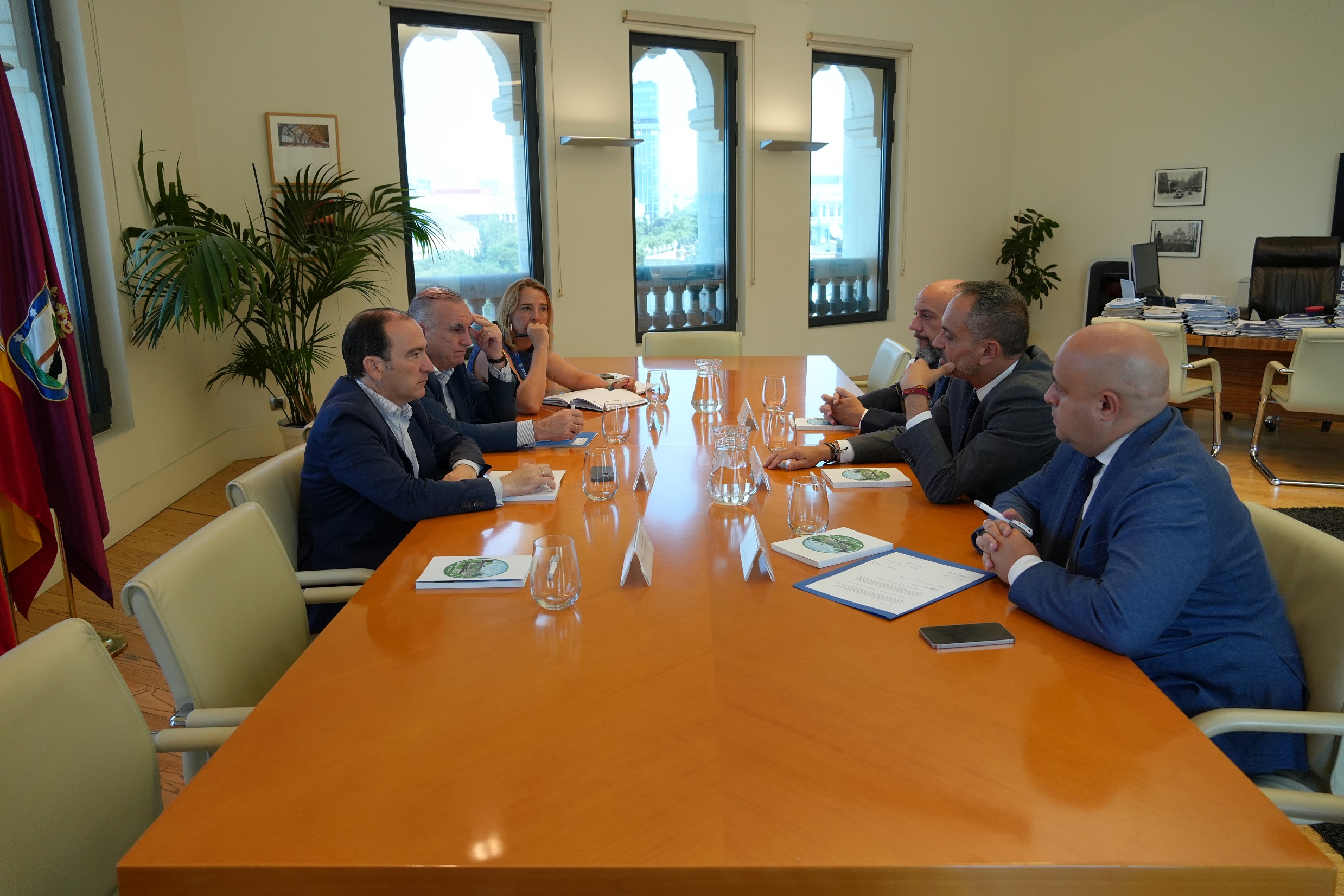 El alcalde de Móstoles plantea al Ayuntamiento de Madrid nuevas medidas de acondicionamiento en Cuatro Vientos