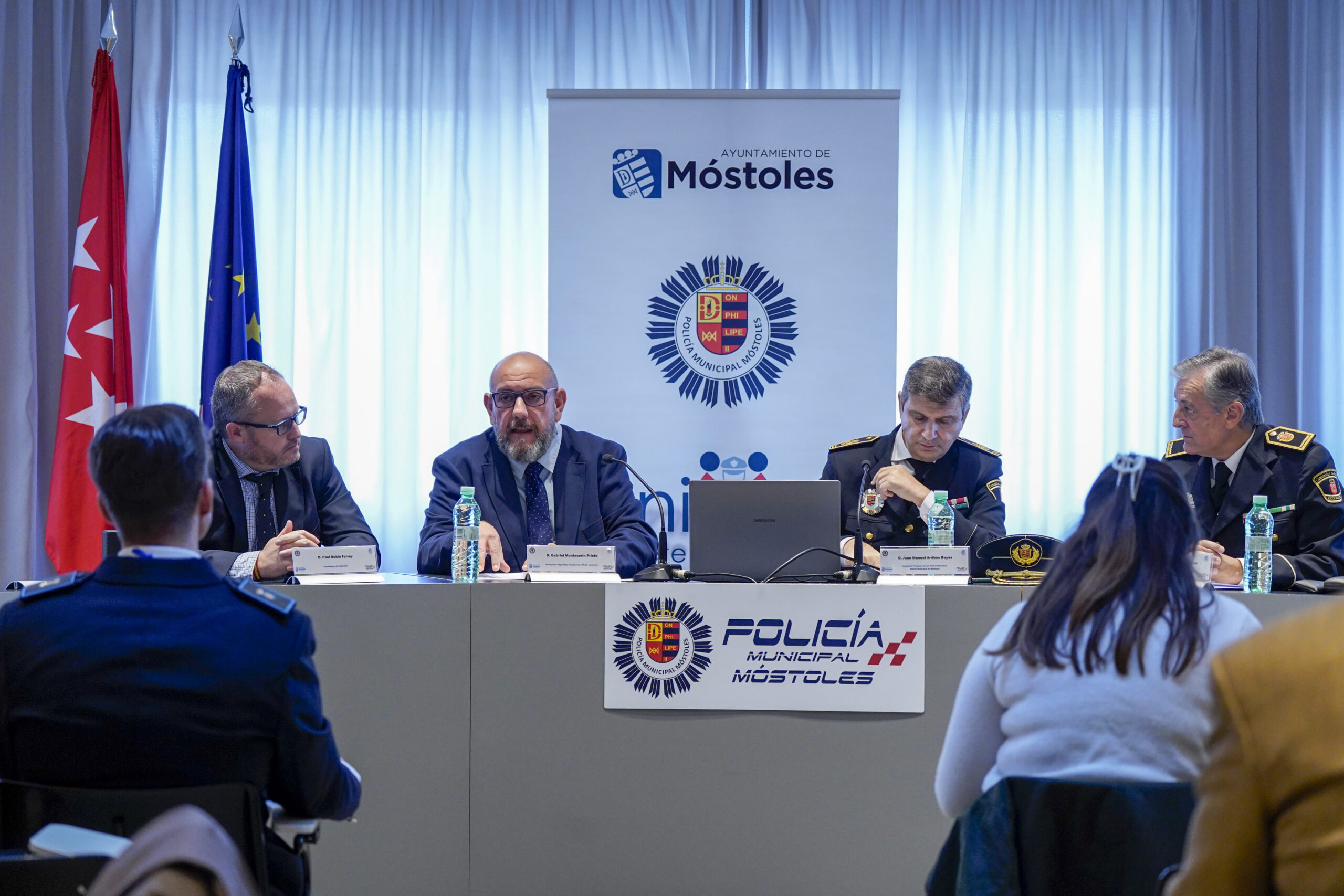 Una jornada de mediación en Móstoles destaca el papel de la Policía Municipal en la resolución de conflictos