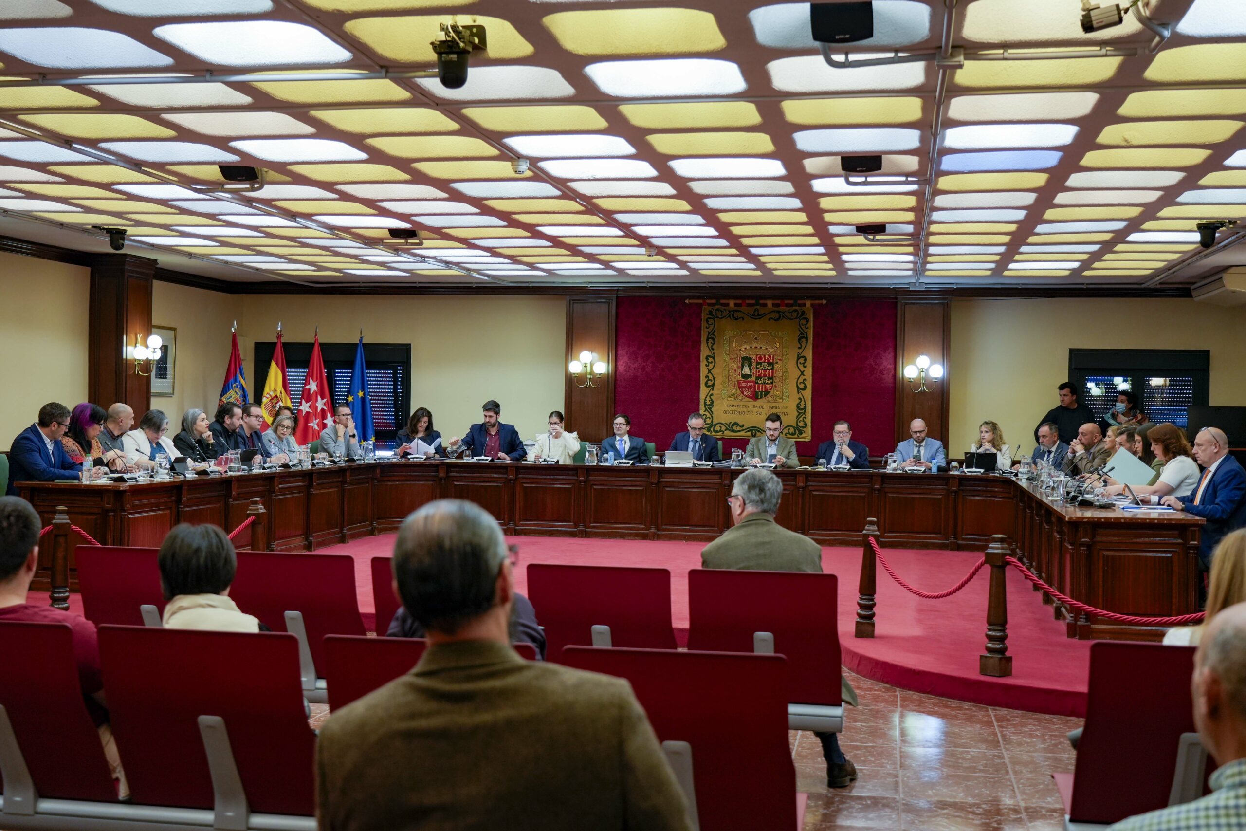 El Pleno de Móstoles aprueba definitivamente el Plan Especial para regular el cambio de uso de locales vacíos a viviendas