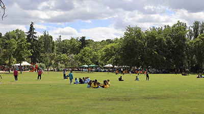 San Isidro se vive en Móstoles en la pradera de El Soto