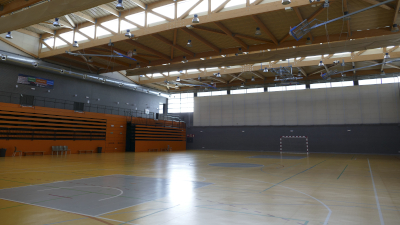 El Ayuntamiento de Móstoles habilita tres pabellones deportivos para alojar a los evacuados por los incendios registrados en la región