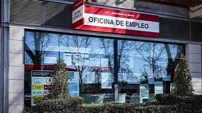 Móstoles continúa con el descenso del paro en el mes de julio situándose en una cifra récord por debajo de los 9.000 desempleados