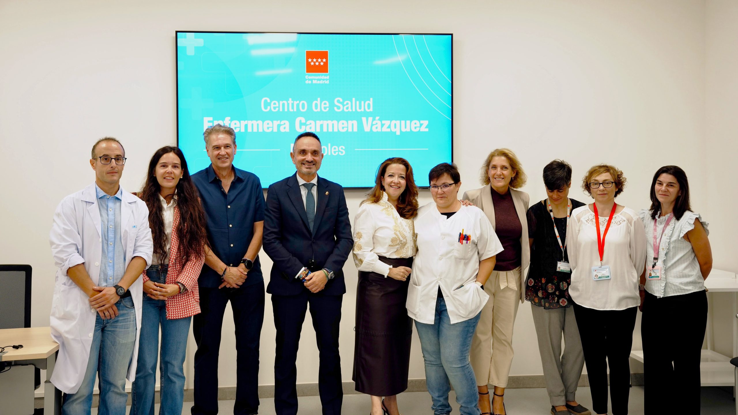 Matute y Bautista visitan el Centro de Salud Enfermera Carmen Vázquez
